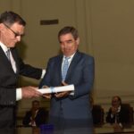 Fernán Quirós ingresa a la Academia Nacional de Medicina: un reconocimiento que habla de legado, innovación y futuro de la salud